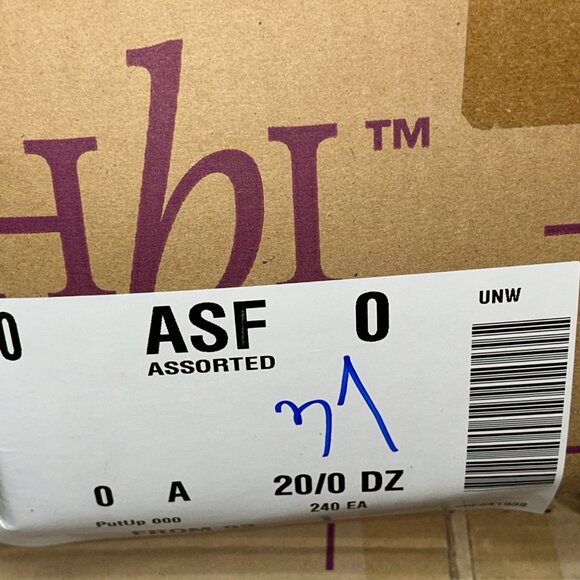 Hanes Girls’ Tagless Hipsters – LOT 31 - 240 pcs – 24 packs (10 ea) – Sz 14 -NEW - Picture 3 of 3